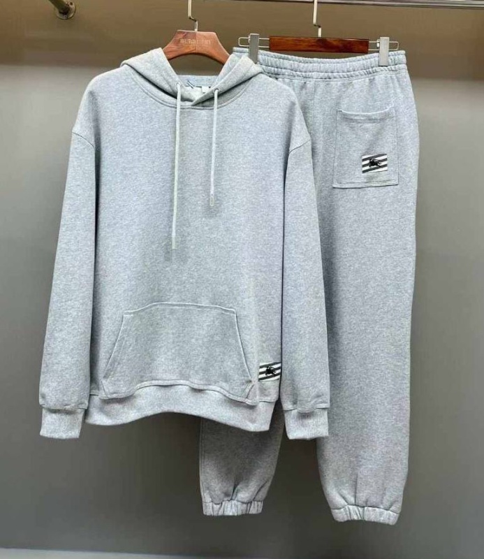 МУЖСКОЙ КОСТЮМ BURBERRY 