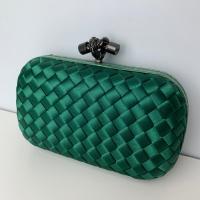 КЛАТЧ BOTTEGA VENETA KNOT