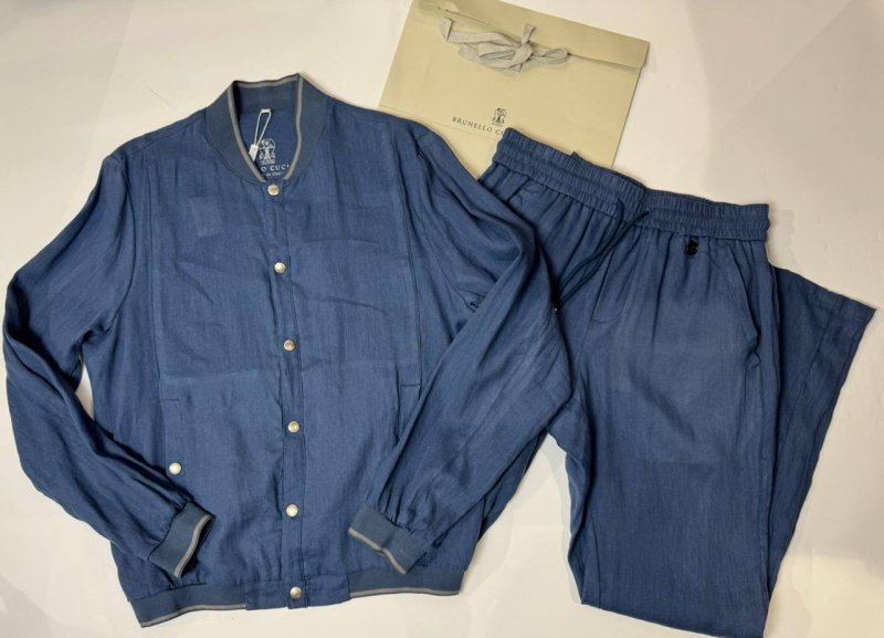 МУЖСКОЙ КОСТЮМ BRUNELLO CUCINELLI 