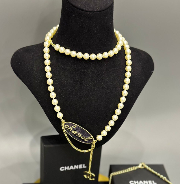 КОЛЬЕ CHANEL