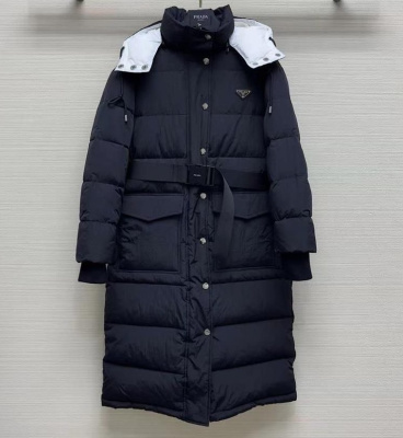 ПУХОВИК PRADA