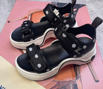 САНДАЛИИ LOUIS VUITTON 