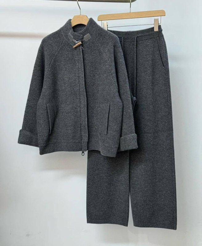 КОСТЮМ LORO PIANA 