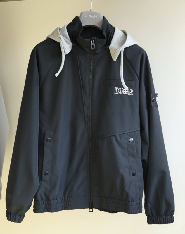 МУЖСКАЯ КУРТКА CHRISTIAN DIOR 