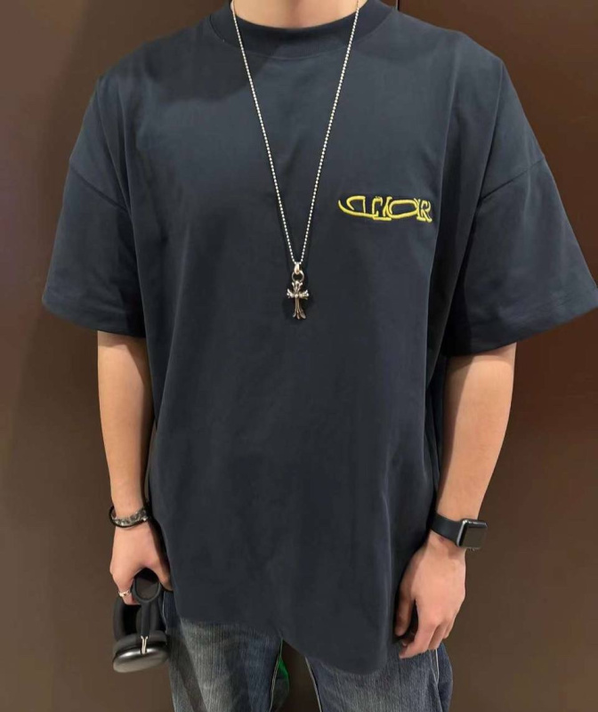 МУЖСКАЯ ФУТБОЛКА CHRISTIAN DIOR 