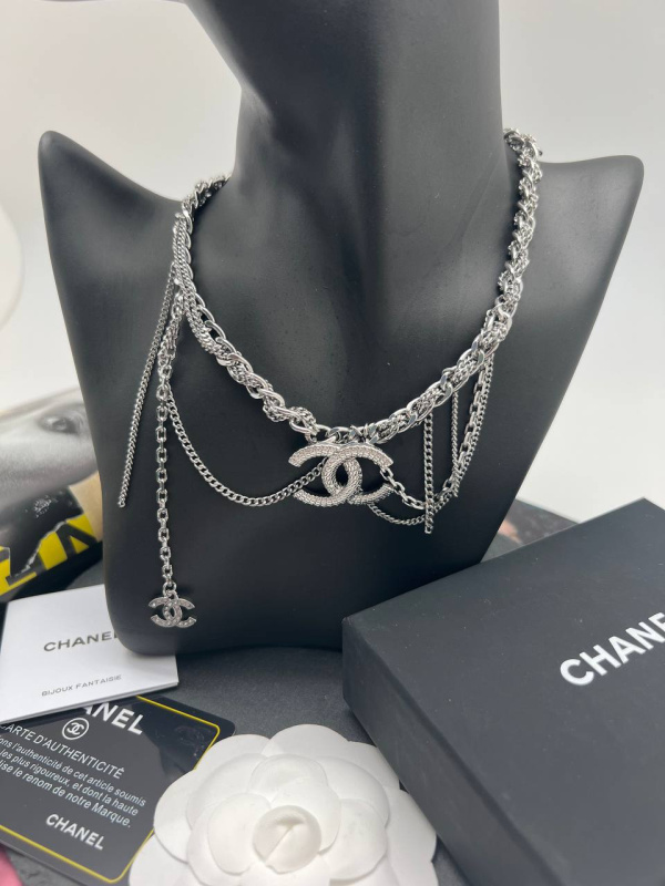 КОЛЬЕ CHANEL
