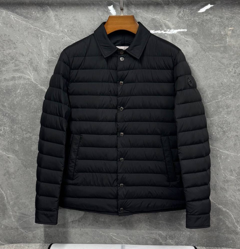 МУЖСКАЯ КУРТКА MONCLER 