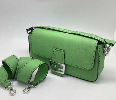 СУМКА FENDI BAGUETTE 