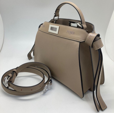 СУМКА FENDI PEEKABOO 