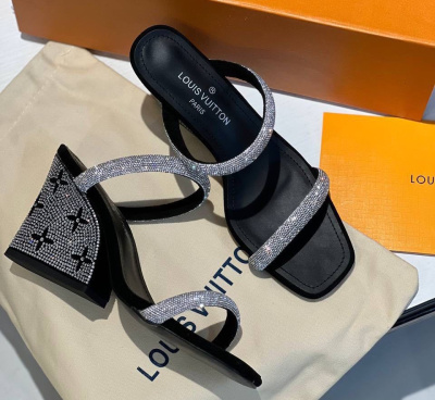 БОСОНОЖКИ LOUIS VUITTON 