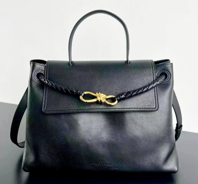 СУМКА BOTTEGA VENETA 