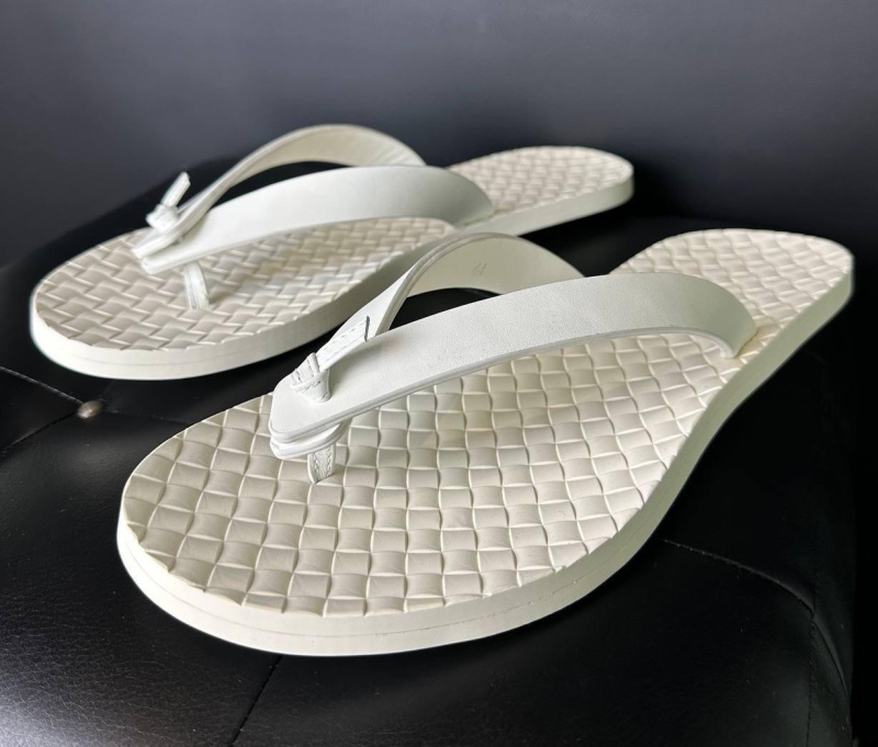 МУЖСКИЕ ШЛЕПКИ BOTTEGA VENETA 