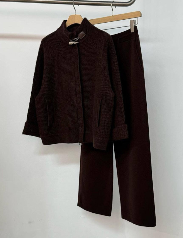 КОСТЮМ LORO PIANA 