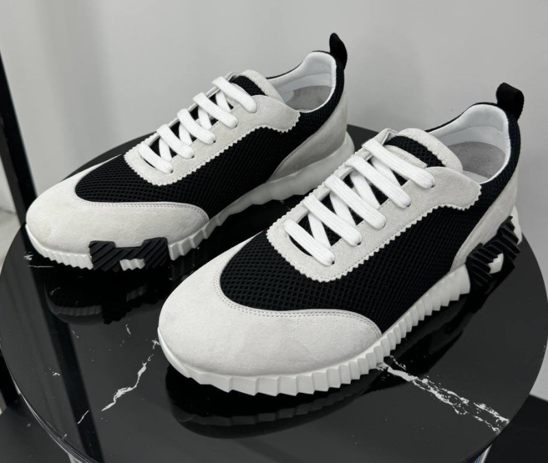 МУЖСКИЕ КРОССОВКИ HERMES 