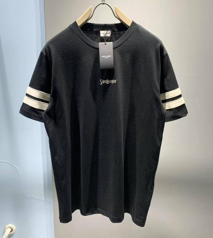 МУЖСКАЯ ФУТБОЛКА SAINT LAURENT 