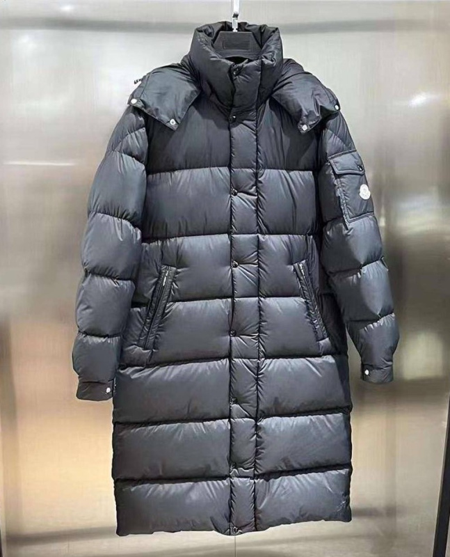 МУЖСКОЙ ПУХОВИК MONCLER 