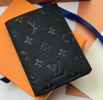 МУЖСКАЯ ОБЛОЖКА НА ПАСПОРТ LOUIS VUITTON 