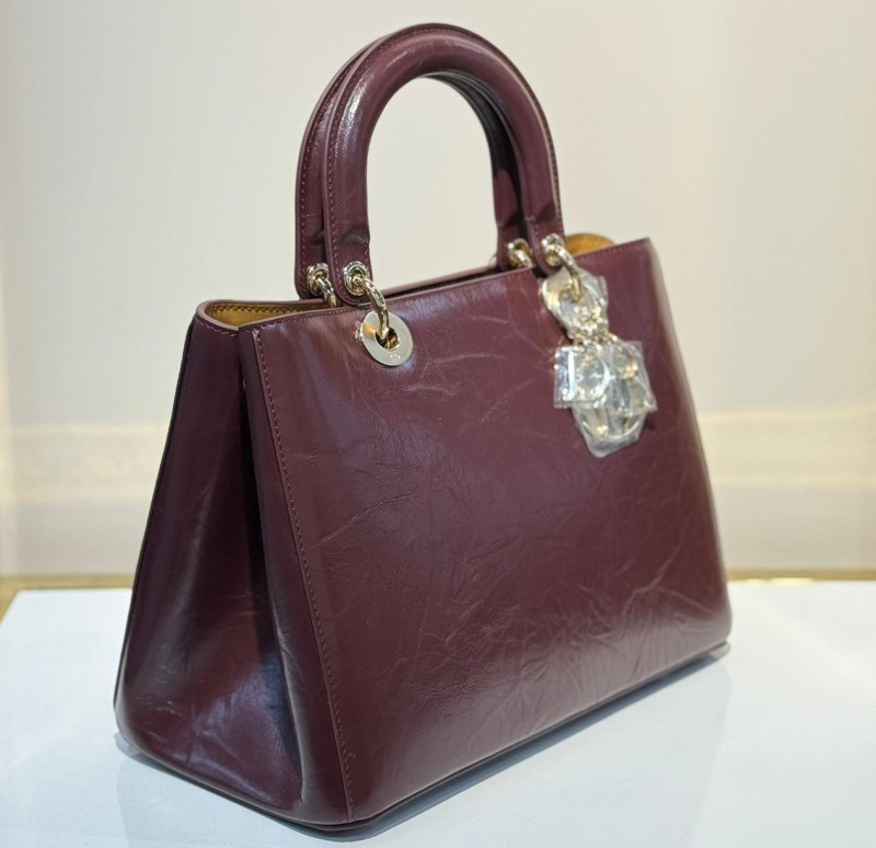 СУМКА CHRISTIAN DIOR DIORISSIMO  