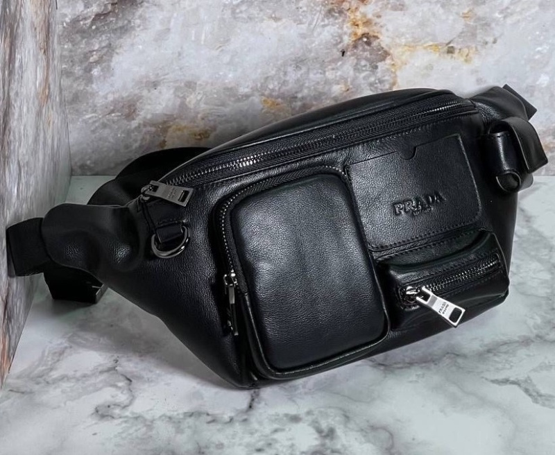 МУЖСКАЯ СУМКА СЛИНГ PRADA 