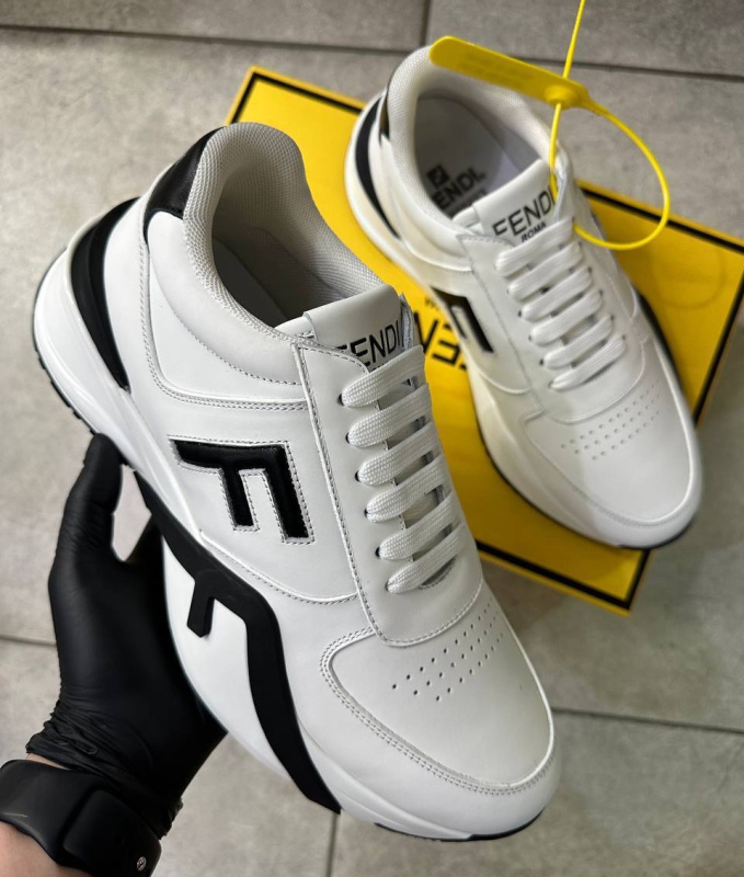 МУЖСКИЕ КРОССОВКИ FENDI 