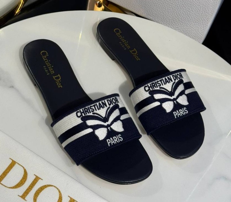 ШЛЕПКИ CHRISTIAN DIOR 