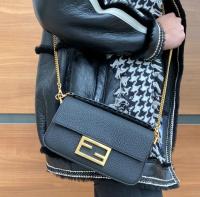 СУМКА FENDI BAGUETTE