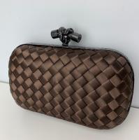 КЛАТЧ BOTTEGA VENETA KNOT