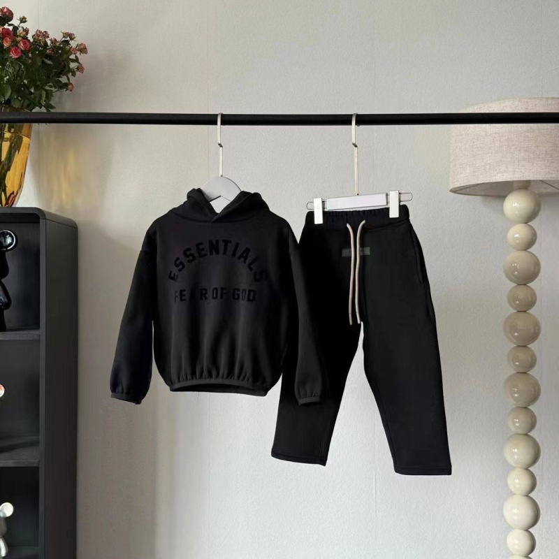 ДЕТСКИЙ КОСТЮМ ESSENTIALS