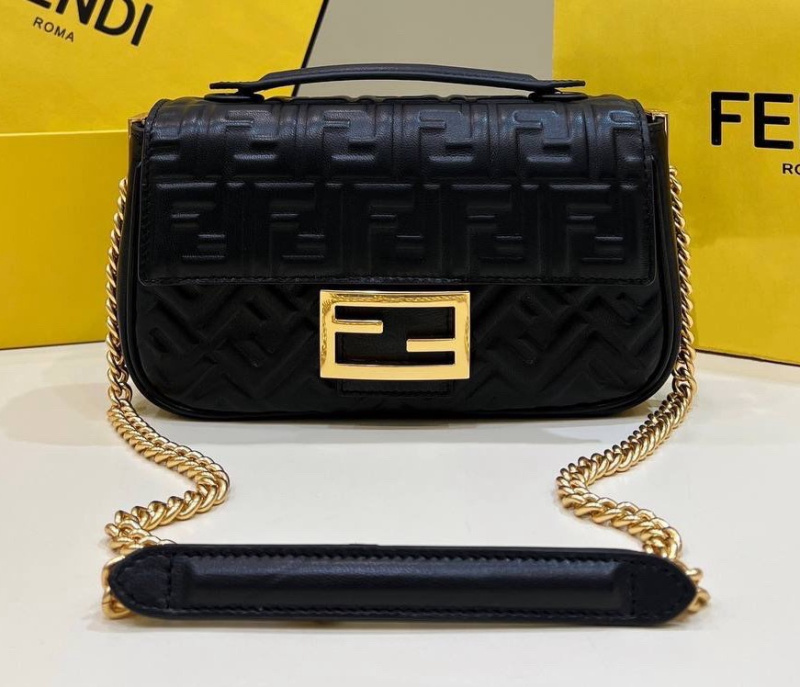 СУМКА FENDI 