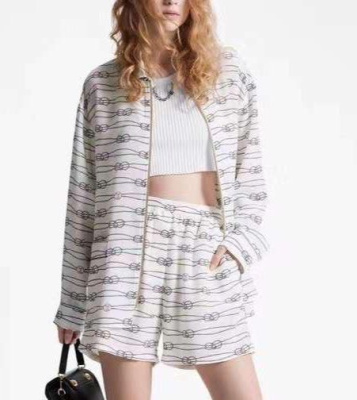 КОСТЮМ LOUIS VUITTON 