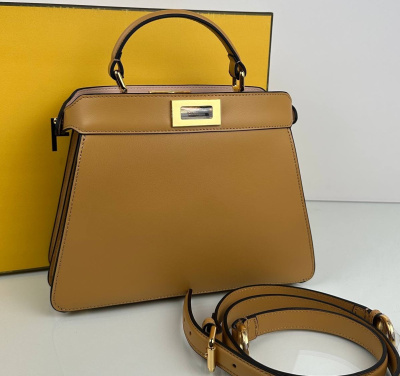 СУМКА FENDI PEEKABOO 