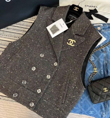 ЖИЛЕТ CHANEL 