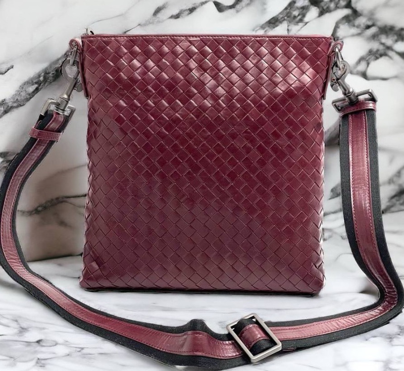 МУЖСКАЯ СУМКА МЕССЕНДЖЕР BOTTEGA VENETA 