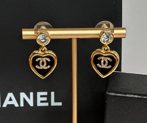 СЕРЬГИ CHANEL 