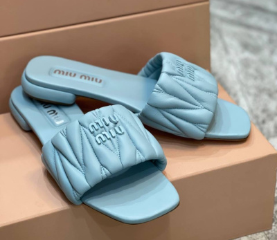 ШЛЕПКИ MIU MIU 