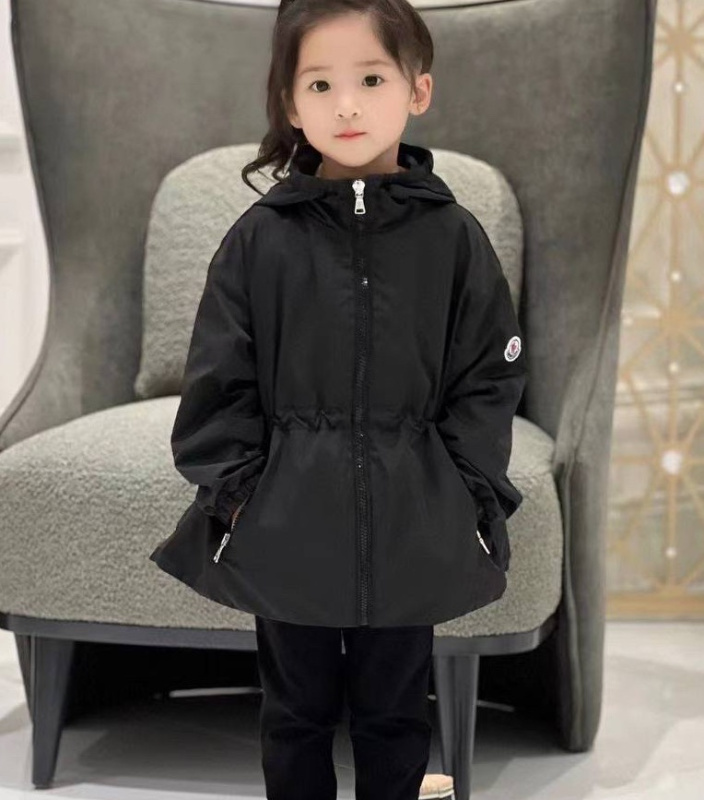 ДЕТСКАЯ ВЕТРОВКА MONCLER 