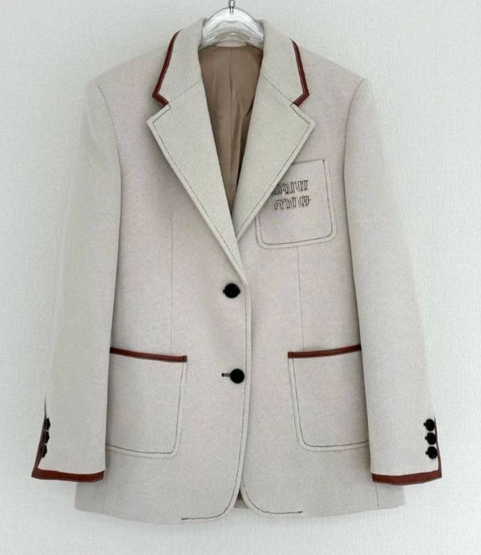 ПИДЖАК MIU MIU 