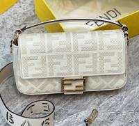 СУМКА FENDI BAGUETTE