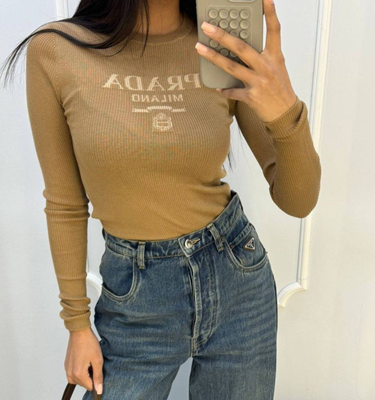 ЛОНГСЛИВ PRADA 