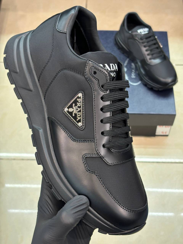 МУЖСКИЕ КРОССОВКИ PRADA 