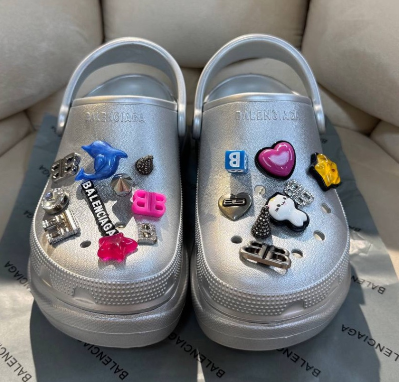 КРОКИ BALENCIAGA 