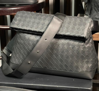 МУЖСКАЯ СУМКА МЕССЕНДЖЕР BOTTEGA VENETA 