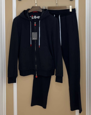 МУЖСКОЙ КОСТЮМ KITON 