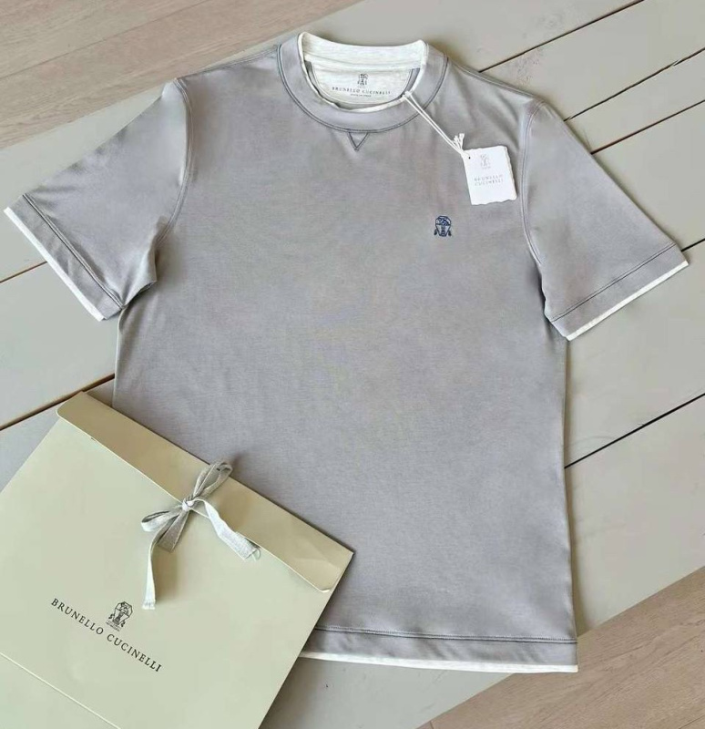 МУЖСКАЯ ФУТБОЛКА BRUNELLO CUCINELLI 