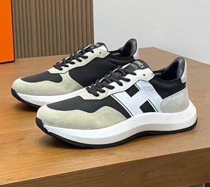 МУЖСКИЕ КРОССОВКИ HERMES 