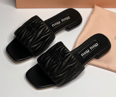 ШЛЕПКИ MIU MIU 