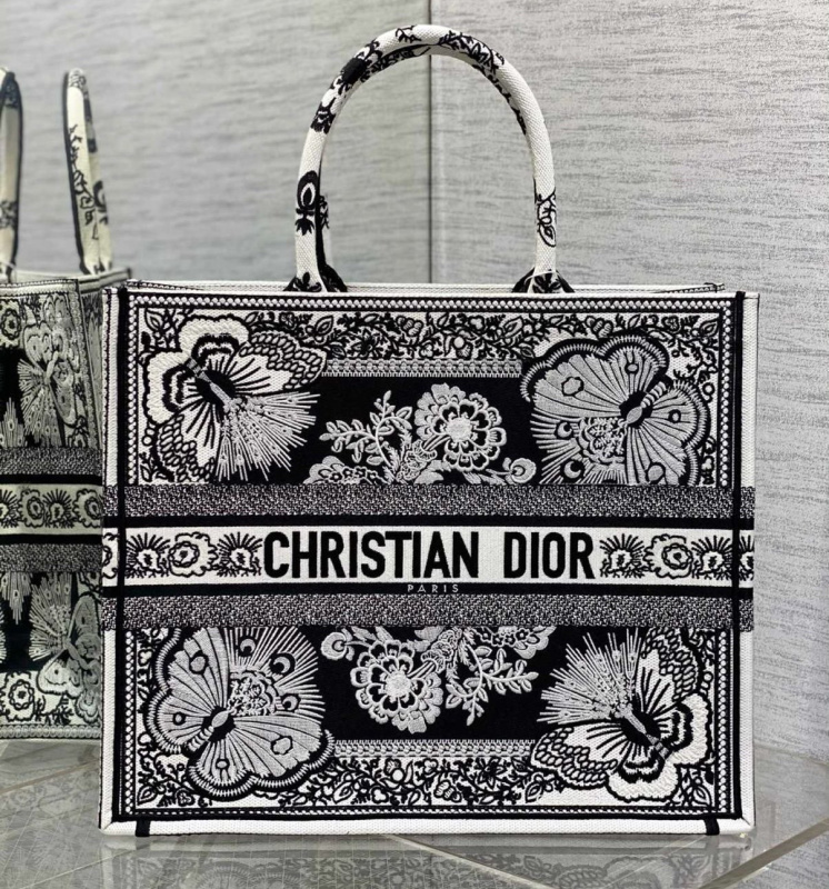 СУМКА CHRISTIAN DIOR BOOK 41