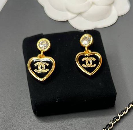СЕРЬГИ CHANEL 