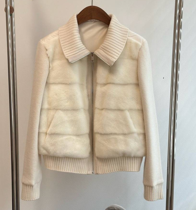 КУРТКА LORO PIANA 