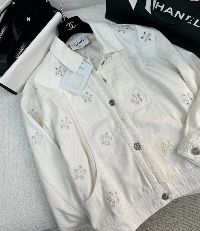 КУРТКА ДЖИНСОВКА CHANEL
